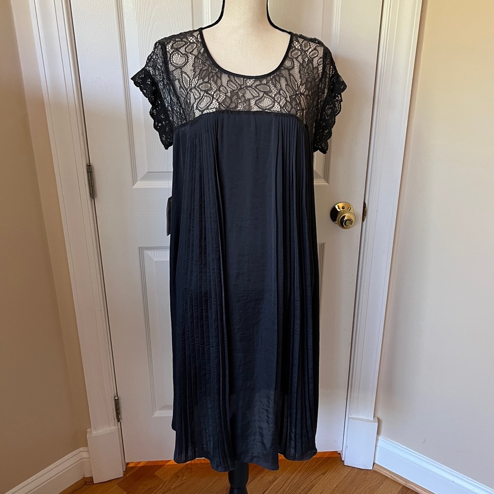 SISLEY Paris* Gray Lace Pleated Loose & Cool Dress M 🇮🇹 Italy *NEW* Oversize